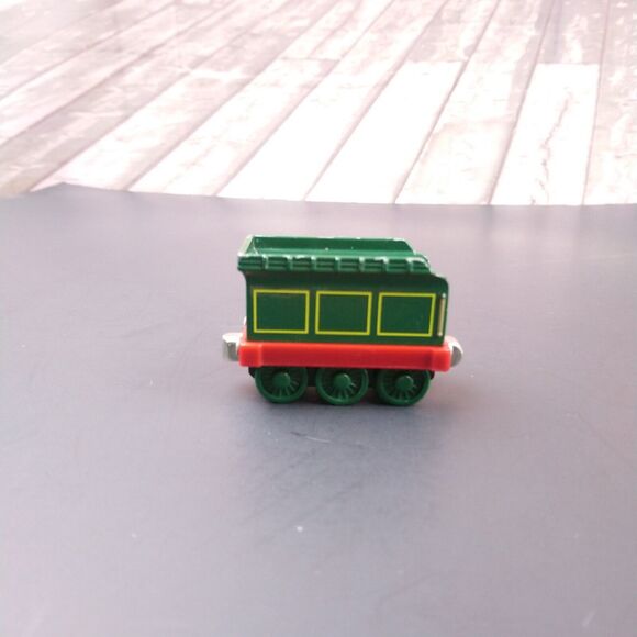 Thomas And Friends Die Cast Metal Emily's Tender Car - Picture 4 of 6